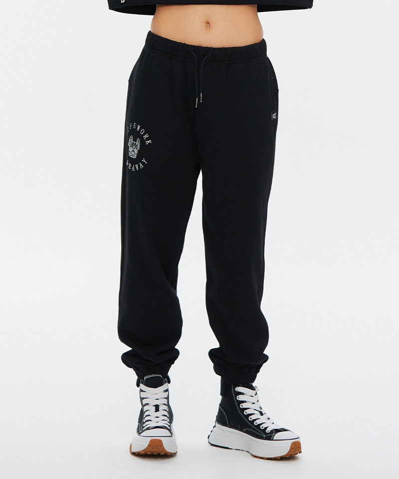 (PRE-ORDER) LIFEWORK LW2 ROUND LOGO EMBROIDERED JOGGER PANTS